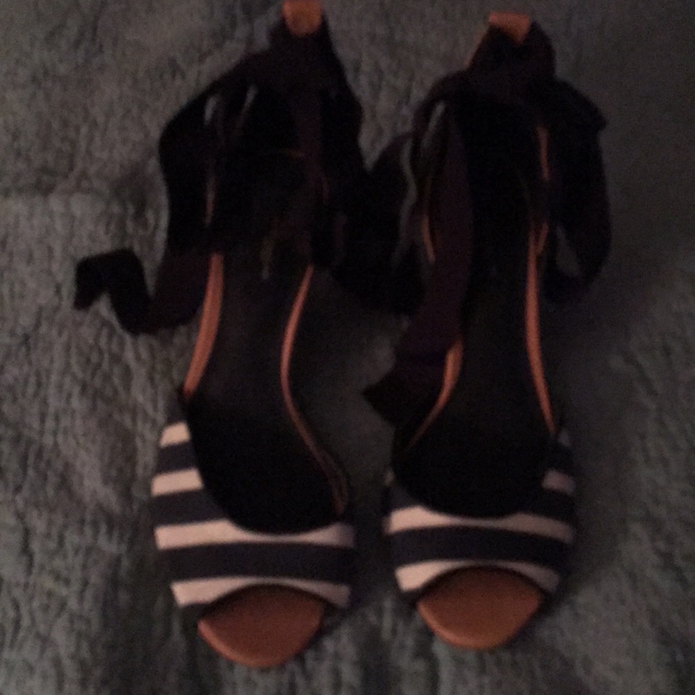 Ann Taylor sandals